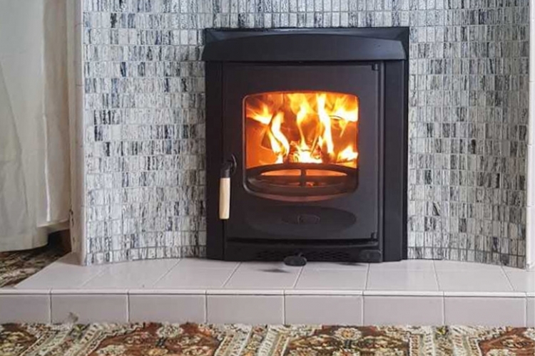 Charnwood C4 inset to replace an open fire