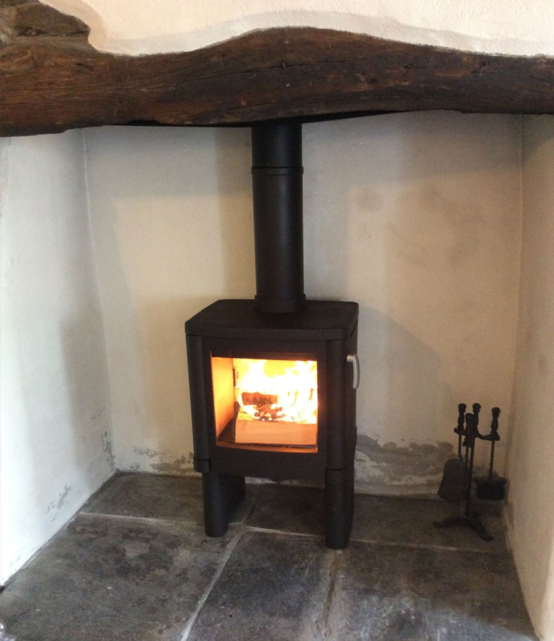 Contura 52 in an old farmhouse