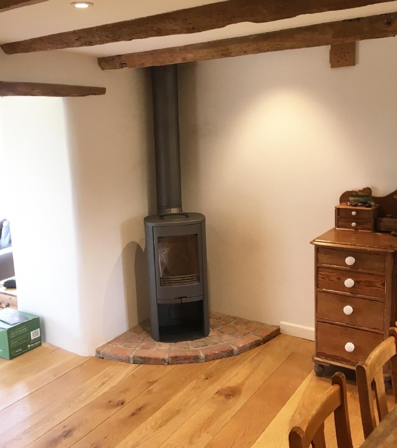 Contura 810 woodburner installed in cornwall