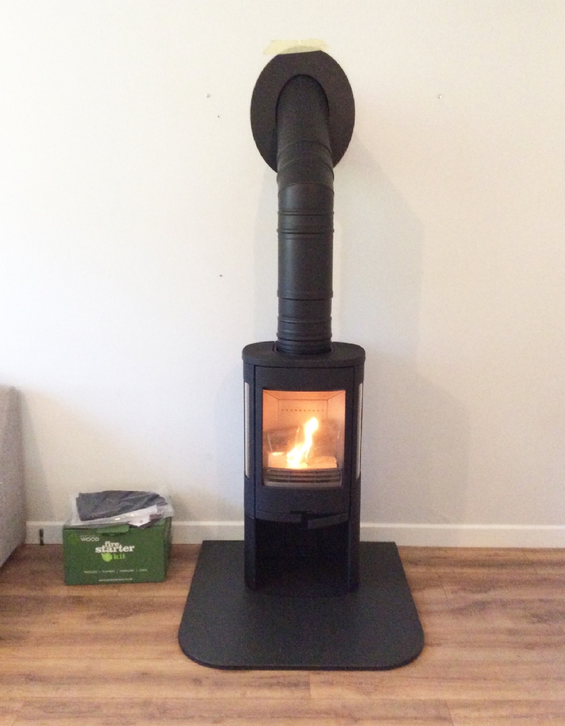 Contura 850 from Kernow Fires