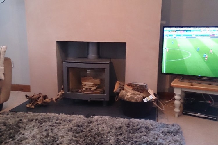 Contura i5L in existing fireplace