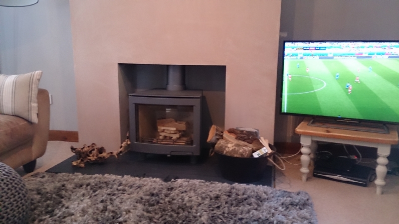 Contura i5L in existing fireplace