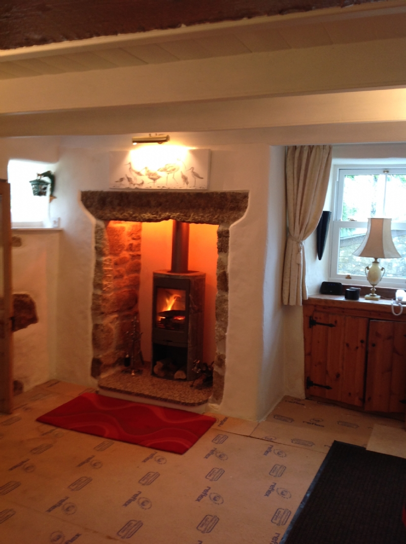 Contura 820 in a Cornish Cottage