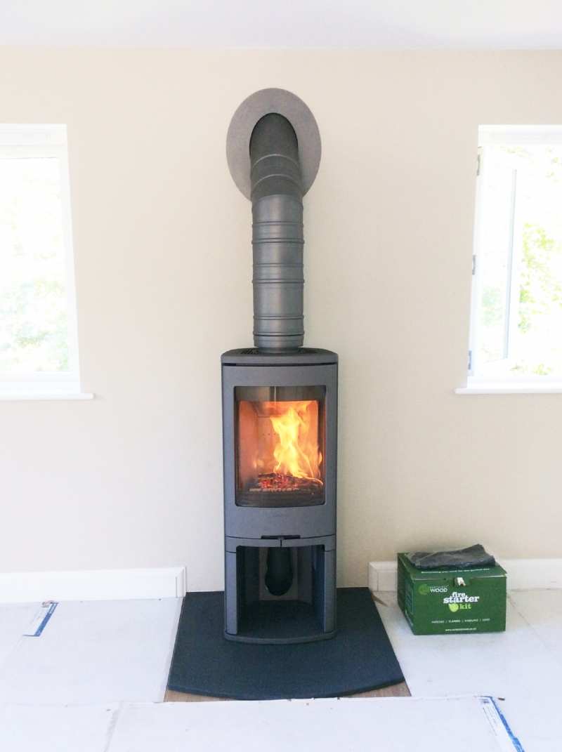Contura 810 in Cornwall by kernow fires