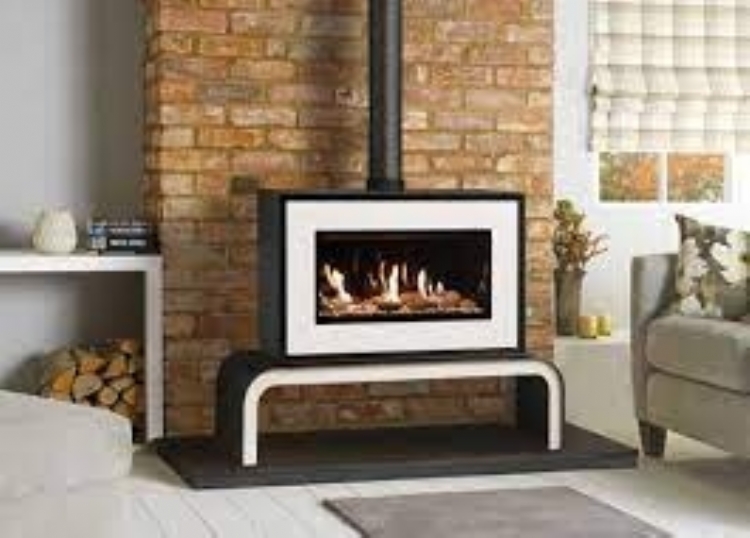 Studio 1 freestanding gas fire